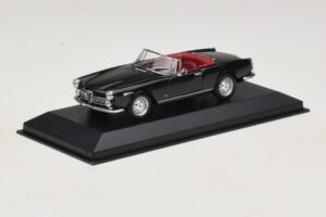 Alfa Romeo Giulia Spider Negro Minichamps 1:43 400120730 Metal - imagen 2 de 5