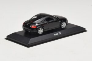 Audi TT 8N Negro Maxichamps 1:43 940017221 Metal - imagen 2 de 5