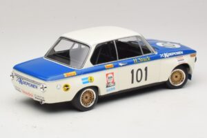BMW 2002 #101 Koepchen H-J. Stuck Internationales ADAC 500km Eifelpokalrennen 1971 Minichamps 1:18 155702701 Metal - imagen 2 de 6