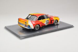 BMW 3.0 CSL Art Car Alexander Calder #51 H. Poulain / S. Posey / J. Guichet 24 Hours of Le Mans 1975 Minichamps 1:18 80430150 - imagen 2 de 7
