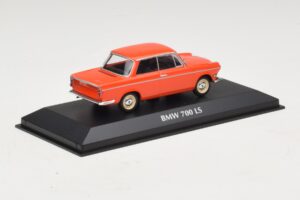 BMW 700 LS Rojo Maxichamps 1:43 940023701 Metal - imagen 2 de 5