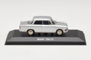 BMW 700 LS Plata Maxichamps 1:43 940023700 Metal