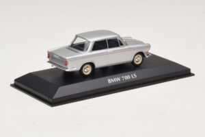 BMW 700 LS Plata Maxichamps 1:43 940023700 Metal - imagen 2 de 5
