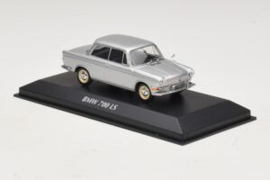 BMW 700 LS Plata Maxichamps 1:43 940023700 Metal - imagen 3 de 5