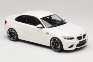 BMW M2 F87 Blanco Minichamps 1:18 155026104 Metal - imagen 4 de 6