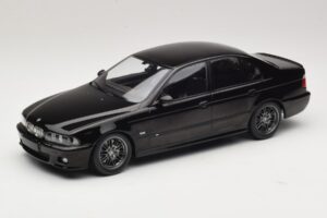 BMW M5 E39 Negro KK-Scale 1:18 KKDC181623 Metal