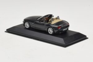 BMW Z4 E85 Negro Metalizado Caja De Reemplazo Minichamps 1:43 80420144055-R1 Metal - imagen 3 de 5