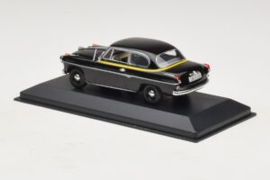 Borgward Isabella Taxi Negro Minichamps 1:43 400096095 Metal - imagen 3 de 5