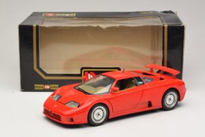 Bugatti EB110 Rojo Bburago 1:18 3055-P1 Metal - imagen 8 de 8