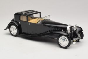 Bugatti Royale Negro Solido 1:18 8001 Metal - imagen 4 de 6