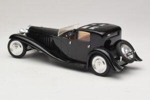 Bugatti Royale Negro Solido 1:18 8001 Metal - imagen 5 de 6
