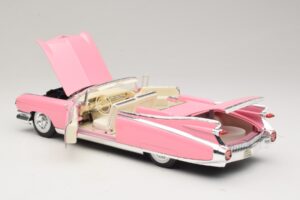 Cadillac Eldorado Biarritz Rosa Maisto 1:18 31813-P1 Metal - imagen 5 de 8