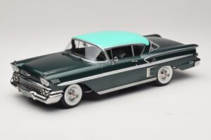Chevrolet Bel Air Impala Coupe Verde Oscuro Metalizado & Verde KK-Scale 1:18 KKDC181594 Metal