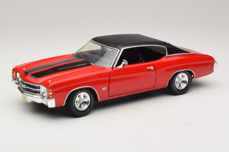 Chevrolet Chevelle SS454 Rojo Maisto 1:18 31890-P1 Metal