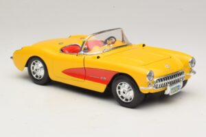 Chevrolet Corvette C1 Descapotable Amarillo Rojo Bburago 1:18 3034-M2 Metal - imagen 6 de 8