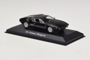 De Tomaso Mangusta Negro Maxichamps 1:43 940127121 Metal - imagen 3 de 5