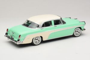 DeSoto Fireflite Sedan Verde Claro & Crema KK-Scale 1:18 KKDC181543 Metal - imagen 2 de 6