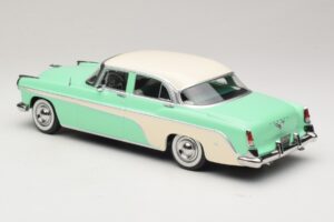 DeSoto Fireflite Sedan Verde Claro & Crema KK-Scale 1:18 KKDC181543 Metal - imagen 5 de 6