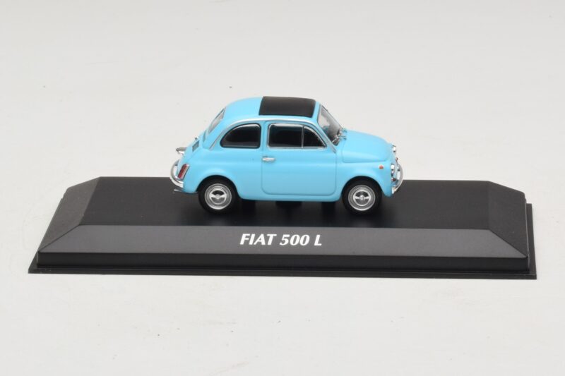 Fiat 500 L Azul Maxichamps 1:43 940121601 Metal