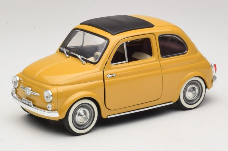 Fiat 500 Amarillo Solido 1:18 8042 Metal