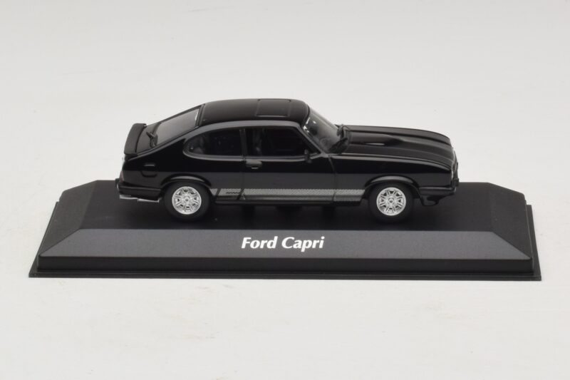 Ford Capri III Negro Maxichamps 1:43 940082220 Metal