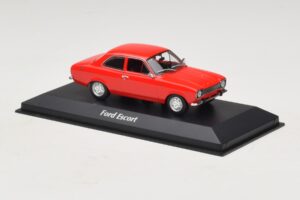 Ford Escort Mk1 Rojo Maxichamps 1:43 940081001 Metal - imagen 3 de 5