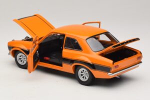 Ford Escort Mk1 RS1600 AVO Naranja Con Rayas Negras Minichamps 1:18 100688104 Metal - imagen 5 de 8