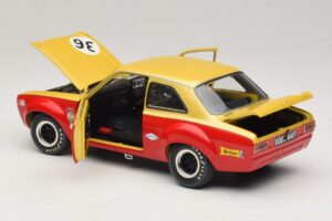 Ford Escort Mk1 TC #36 F. Gardner / D. Glemser Grand Prix der Tourenwagen 1968 Minichamps 1:18 100688136 Metal - imagen 5 de 8