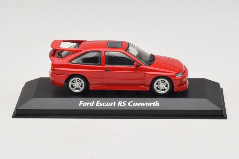 Ford Escort RS Cosworth Rojo Maxichamps 1:43 940082100 Metal