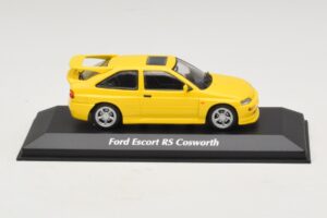 Ford Escort RS Cosworth Amarillo Maxichamps 1:43 940082101 Metal