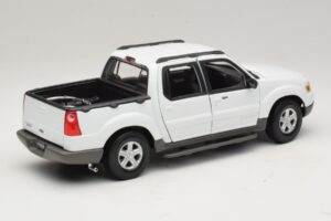 Ford Explorer Sport Trac Blanco Maisto 1:18 36891 Metal - imagen 3 de 8