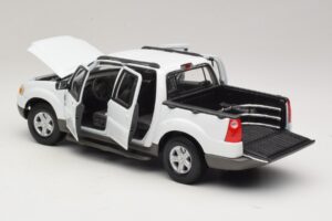 Ford Explorer Sport Trac Blanco Maisto 1:18 36891 Metal - imagen 5 de 8