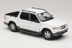 Ford Explorer Sport Trac Blanco Maisto 1:18 36891 Metal - imagen 6 de 8