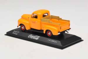 Ford F1 Coca-Cola Minichamps 1:43 400082062 Metal - imagen 3 de 5