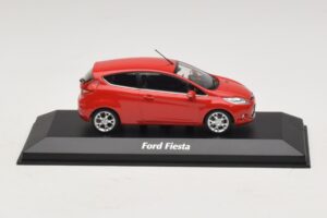 Ford Fiesta Mk7 Rojo Maxichamps 1:43 940088000 Metal