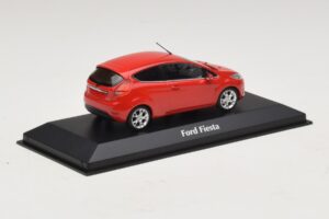 Ford Fiesta Mk7 Rojo Maxichamps 1:43 940088000 Metal - imagen 2 de 5