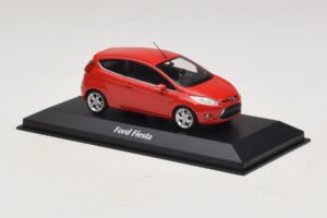 Ford Fiesta Mk7 Rojo Maxichamps 1:43 940088000 Metal - imagen 3 de 5