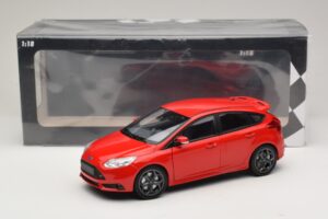 Ford Focus ST Mk2 Rojo Minichamps 1:18 110082002 Metal - imagen 8 de 8