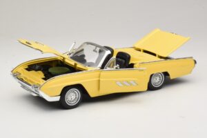 Ford Thunderbird Descapotable Amarillo Anson 1:18 30334-P1 Metal - imagen 2 de 8