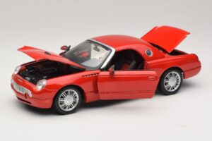 Ford Thunderbird Rojo Maisto 1:18 31620 Metal - imagen 2 de 8