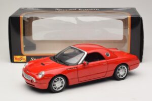Ford Thunderbird Rojo Maisto 1:18 31620 Metal - imagen 8 de 8
