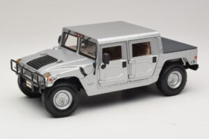 Hummer H1 Hardtop Plata Maisto 1:18 36857 Metal