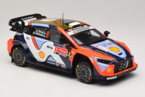 Hyundai i20 N Rally1 #8 O. Tanak / M. Jarveoja Rally Portugal 2025 IXO 1:18 18RMC251A Metal - imagen 4 de 6