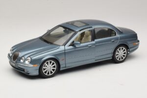 Jaguar S-Type X200 Azul Maisto 1:18 31865 Metal