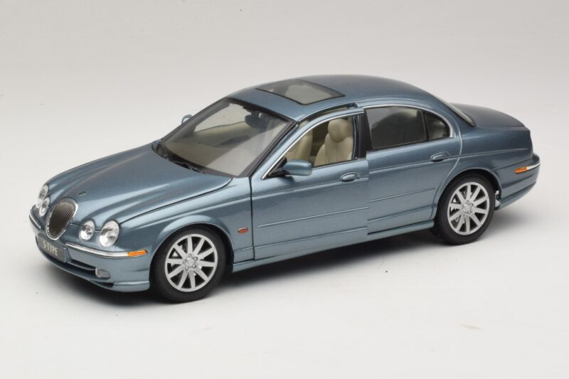 Jaguar S-Type X200 Azul Maisto 1:18 31865 Metal