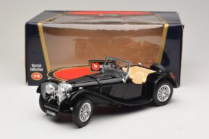 Jaguar SS100 Roadster Negro Bburago 1:18 3006-M3 Metal - imagen 6 de 6