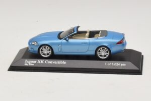 Jaguar XK X150 Descapotable Azul Claro Metalizado Minichamps 1:43 400130530 Metal