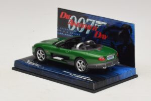 Jaguar XKR X100 Roadster Die Another Day Minichamps 1:43 045149 Metal - imagen 3 de 5