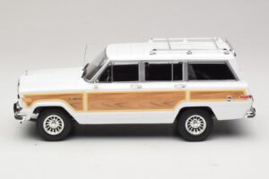 Jeep Grand Wagoneer Blanco KK-Scale 1:18 KKDC181111 Metal - imagen 3 de 6