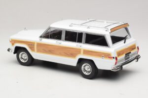 Jeep Grand Wagoneer Blanco KK-Scale 1:18 KKDC181111 Metal - imagen 5 de 6